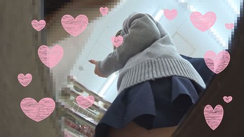女**師!友達のパンチラを売る! Vol.3