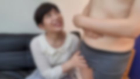 独特の雰囲気を醸し出す天然*　いきなり喉チンコフェラをカマしてくる技巧派口マンコ　1週間溜めた明らか臭いザーメン2発を喜んでごっくん※レビュー特典は4K高画質