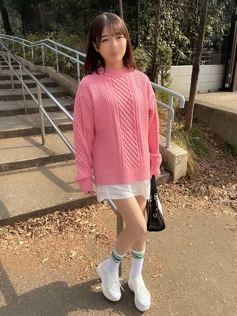 【個撮・中出し】スレンダー美ボディ**大生 のぞみ19歳
