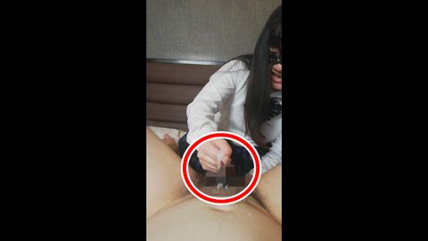 まだ逝っちゃダメ♡ ムチムチ美乳JD のんちゃんの極上睾丸マッサージ＆手コキ責めに10分耐えれたら素敵なご褒美が・・?