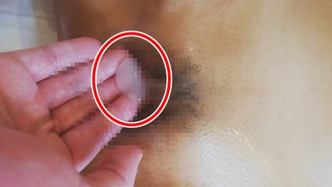 【プレミア公開x女社長】イキまくり叫びまくりの感度バツグン美熟女かりなにエッチなマッサージ♡ 顔舐め変態プレイを楽しみ、旦那にナイショで危険日にこっそりと中出しSEX