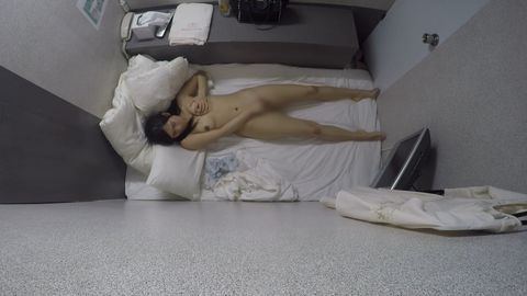 【**】清楚系のむっちりしたお尻の美女がオナニーに夢中になっていました。 妄想しながらのオナニーでおまんこからグチョ音を出しながらイクっ♥