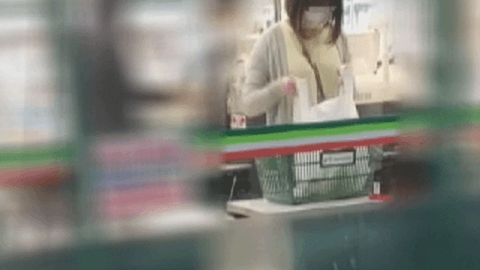 【個人】デカ尻女　融資後逃げていた女を発見。旦那のいる自宅でこっそり巨根で**