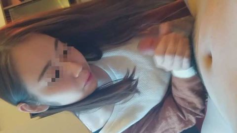 【個人】スレンダー妻。出産後の身体を無慈悲にしたあげく*宮に流し込むように大量中出し。