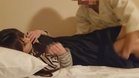 【個人】旦那に売られた奥さん、すべてを諦めて他人棒に中出しされる