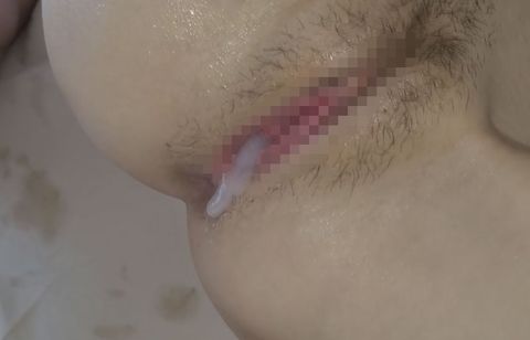 ﻿【個人】滞納中の新婚スレンダー地方妻、他人棒で興奮しながら中出しされ、、人の知らない一面を知る