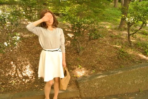 【無】女友達を家に呼んでハメ撮り！　しかも男友達参加で３Pプレーに！