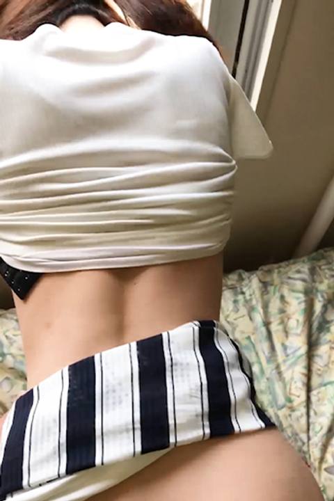 【ハメ撮り・個撮】妊活夫婦のプライベート動画しっかり中出し