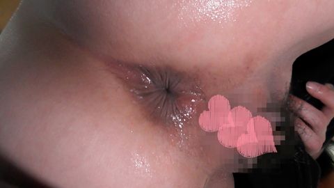 【個撮】【アナルオナニー】色白もっちりギャルが初アナル異物挿入で初めての快感に喘ぐ！～えりな