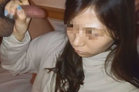 【個人】ホストに貢ぐギャル**へスレンダー美人　追加融資でキレイな身体をビクつかせる、生意気なツンデレ人妻の膣奥に注ぐ。