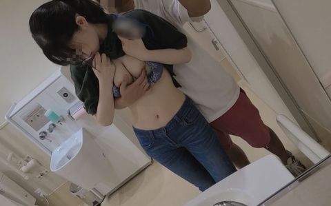 【個人】新婚スレンダー地方妻、旦那に言えない債務から逃れられず、職場で***るも飽き足りず自宅で汚される。