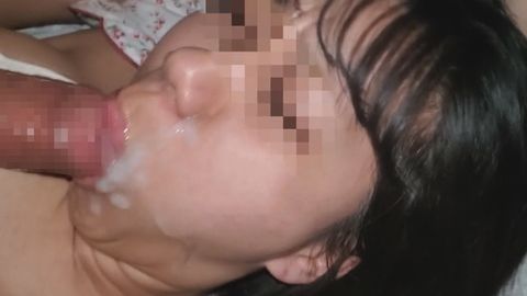 【個人】巨根の暴走　Fカップ妻、家の鍵を持ち帰り旦那の夜勤の隙に潜入プチ３P　他人汁２連発で顔面を汚される。※汚した顔面はきれいに洗ってあげました