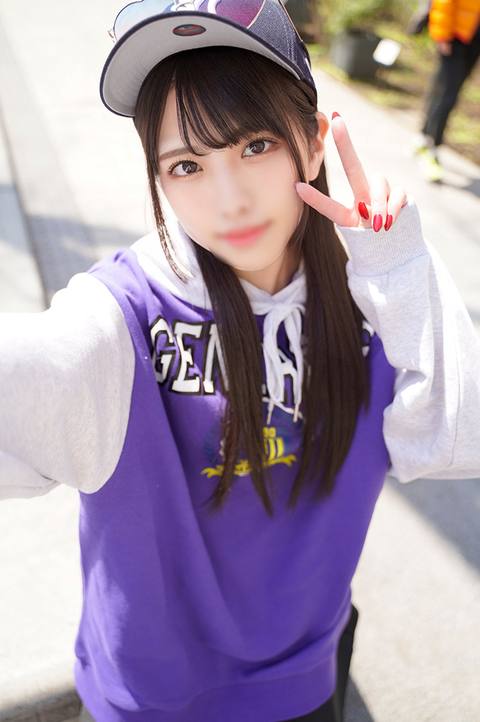 【完全顔出し】都内ゲーセンバイト　アイドル顔の****大生プライベートSEX**　かわいい顔でペニスをしゃぶり、細い身体をしならせビクビク逝きまくる　