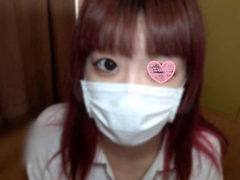 【個撮49】初撮り☆リアル実話！生活限界のスタイル抜群１８歳！出会い系に登録できる年齢になったので。もう出会い系でと考えた！リアル実話！初めて体験の潮吹き初体験の中逝き！