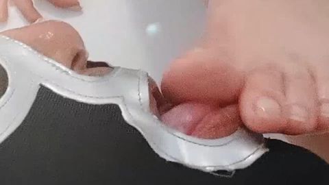 渚ちゃんのお風呂でふやけた足の裏舐めまくりVOL1