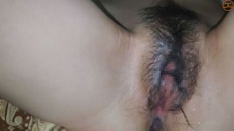 【個人】公務員妻の剛毛まんこを他人汁で膣奥までめちゃくちゃにし孕ませる