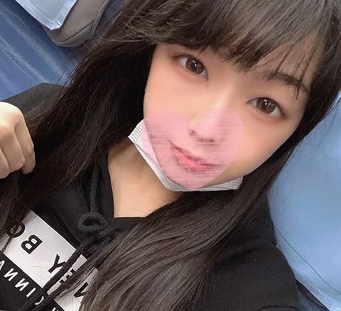 【無修正】活発で自由奔放なさくらちゃん(19歳) オジサンの流れに身を任せ、性処理肉便器化！　2回連続中出し