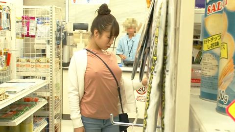 フッと見かけた*がパイスラノーブラ巨乳*！？あまりに興奮し***後をつけた僕は… Part3