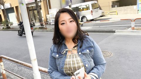 【ド淫乱マゾ痴女】出会い系で噂のムッチムチヤリマンを即ハメ!!豊満ボディで圧迫プレイ＆ハードピ ストンでイキ狂う汗だく汁だく肉弾ファッキン!!【ムレムレえっろ//】