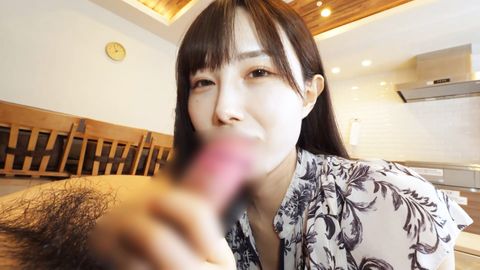【無修正】幸薄い美白ボディお嬢様が駅弁やりまくり！**時代の親友のガールフレンドを激しく濃厚に絡み合ってハメまくり快楽堕ちさせ！