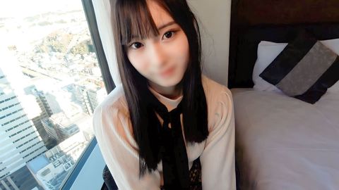 【無】スレンダーボディの人気コンカフェ嬢をホテルに呼び出してハメ撮り♡いままでおごった分のボトルを思い出し、バックでツキまくり、中出ししてやりました。