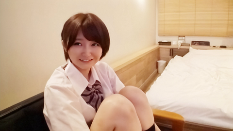 【潮吹き】ショート美人**大生20歳 写真を撮ることが趣味なJDにハメ撮り