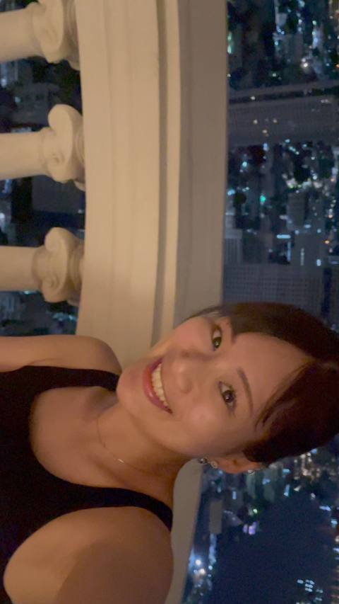 おまんこクパァ細身Gカップ美女の野外公開自撮り羞恥オナニー