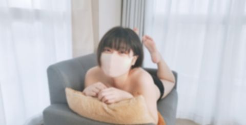 【無修正・完全素人】うぶな未開発マシュマロ巨乳美肌ボディを中年男の極太マラでいただきま～す！恥じらいながらもアニメキャラみたいなアヘ顔で喘いじゃう彼女にフル勃起MAXで大量射精！