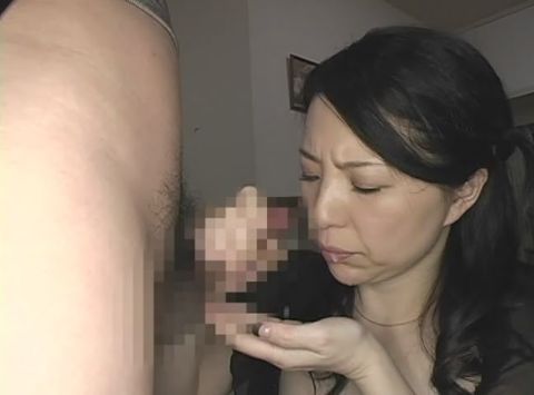 美熟女に叱られながら手コキされたいM男