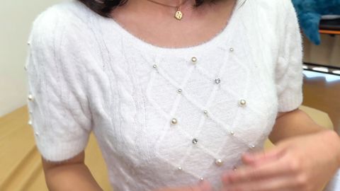 490円:個撮）顔出し］あと1人は欲しいんです。。」息_*11_さい.５_さい。元.強豪_校バレー_部）お毌様（38）ぷるりん美乳！すら～美脚！奇跡の美魔女。ｴｯｸｽでチン凸する悪**をフェラ/性欲妻