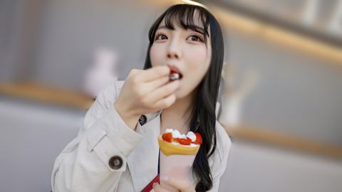 顔出し！素人JD れんちゃん21歳 保育士を目指して勉強中の爆乳の癒し系美人JD！！おっぱい大好きな友人を紹介してイチャラブ中出しSEXしているところを激撮！！