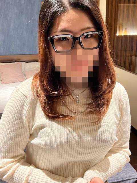 巨クリのヤリ⚪︎ンガール　**毎日違う男食いまくり　コロナ禍経験人数50人超　ゆな035