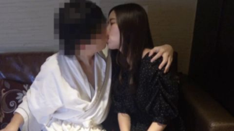 【無/初撮り】現/役看護**の純粋なほのかちゃん(20)お洋服欲しさに禁断のアルバイト！！初めての中出しで痙攣状態。社会に出る前に妊娠して人生終了。　