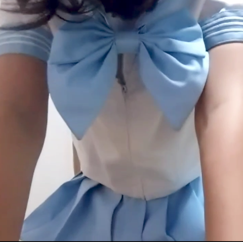 【個人撮影　顔モ無し　人妻】梨亜のセーラー服でエッチしよ!