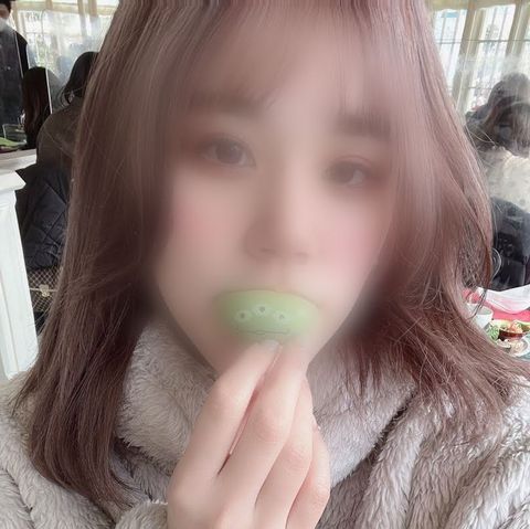 【数量限定版】【完全顔出し】【爆乳】童貞さん、爆乳フェチ必見、こんなにかわいい、しかも趣味は童貞狩りHカップの持ち主JD20歳、おっぱいも腰もグラインドさせてイキまくる100分、最後は大量中出しに大満