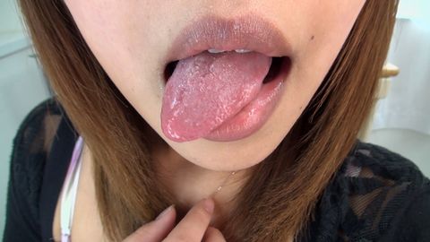 小田エリナちゃんの歯・口内自撮り主観観察！