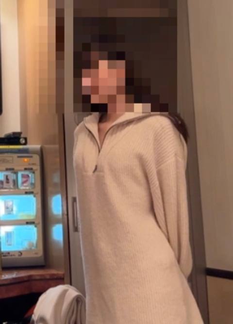 208-乳首ピアスの19歳JD【〇〇さんの精*くださいっ奥に欲しいっ！欲しいっ！】バイブ仕込まれ立たされたままおあずけ