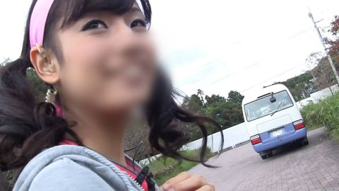 【素人】笑顔溢れる美人お*さん。照れながらも敏感オマンコビクビクさせてイキまくっちゃってました。