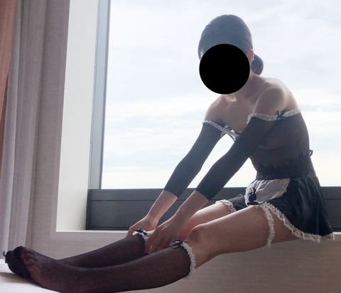 スカイツリービューのホテルで***にメイド服を着せてフェラをさせた後、白昼の立ちバックでイカせる