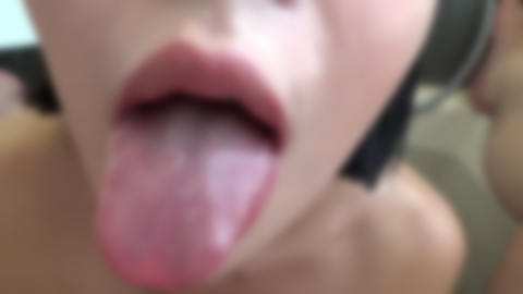 フェラチオン01～Ferachion01～完全顔出し！大きな肉棒を喉奥まで咥え込むイラマチオ！クチマンコに2連続大量射精！おまけに中出し！