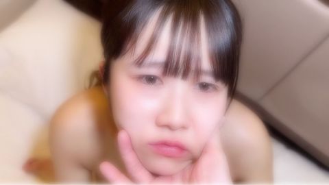 【顔射】【涙目】イラマで半泣きになりながらご奉仕してくれたリケジョ舐め犬にご褒美の大量顔射。特典あり！
