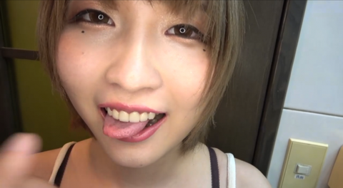 夜の女を場外指名　池袋のガールズバーでバイトする女