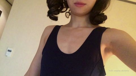 スレンダー不倫人妻とラブホでエロ撮影会-後編（チャック付きスクール水着の自撮り）
