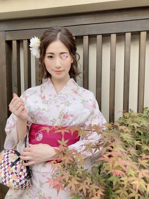 【京都×不倫人妻】浴衣でお祭りデート、車で飛びっこ、旅館で生ハメSEX‼