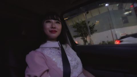 お嬢様大学JD、Fカップ、巨乳ちゃん！！人生初のカーセックスに咲き乱れ！！半端ない興奮状態に、おっさんタジタジ！！
