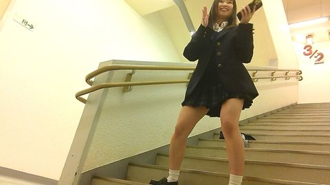 【高画質】小柄モテ*のHちゃん！セクシーすぎるハーフレースTバックでTik●okお尻フリフリお宝パンチラ映像！