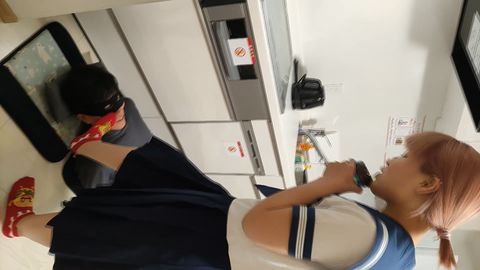 渚ちゃんの私物臭ソックスでストレス発散で顔面踏まれたM男