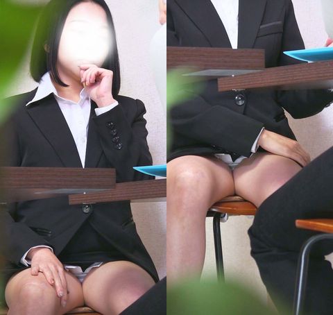 新春　営業のお*さんのパンツをこっそり**見