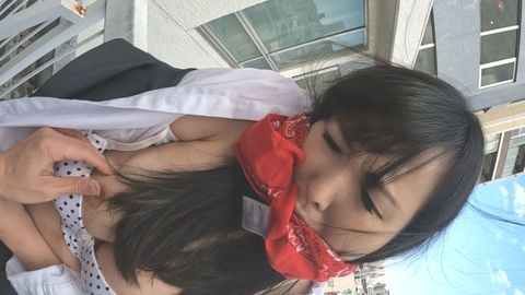 乳房猥褻鬼！「声を出すなよ」街頭で轡をされ怯え弄られるOL