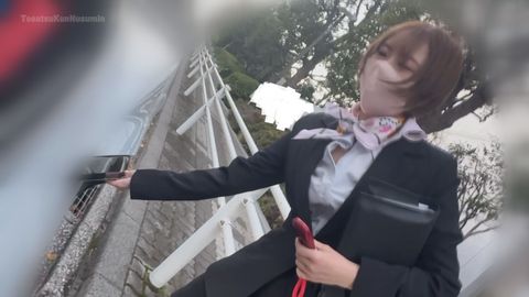 可愛すぎる高級車販売の営業お*さん 98㎝デカケツと極エロ下着とパンティ 乳首見え